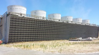 Cross flow cooling towers